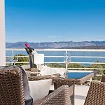 Tunera - Luxury I Affittacamere *