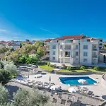 Tunera - Luxury I Affittacamere
