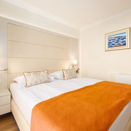 Tunera - Luxury I Penzion