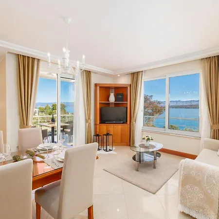 Tunera - Luxury I