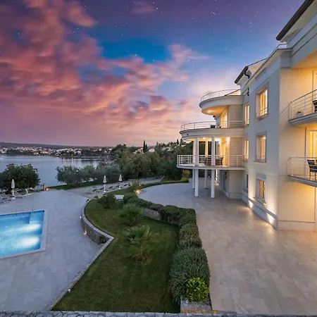 Tunera - Luxury I Penzion *