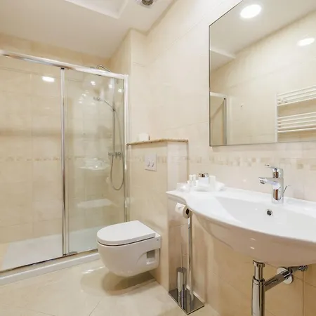 Tunera - Luxury I Penzion Porat (Krk)
