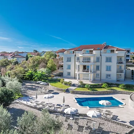 Tunera - Luxury I Penzion
