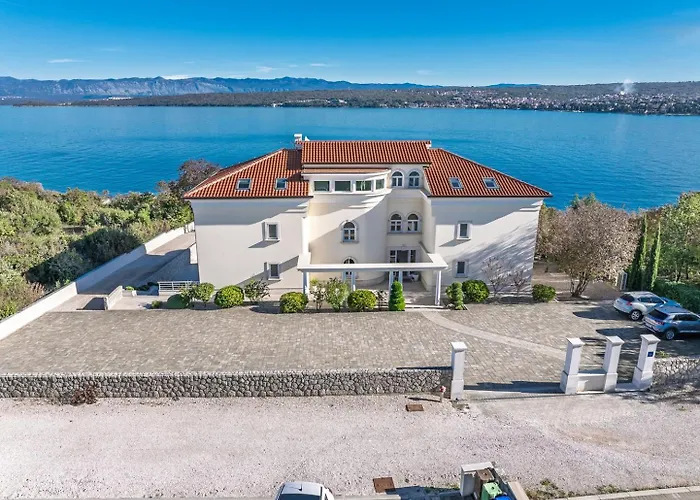 Tunera - Luxury I Konukevi